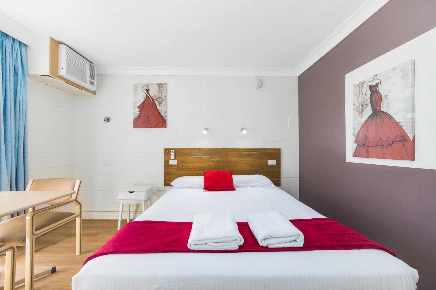 Plainsman Motel Forbes Eksteriør billede